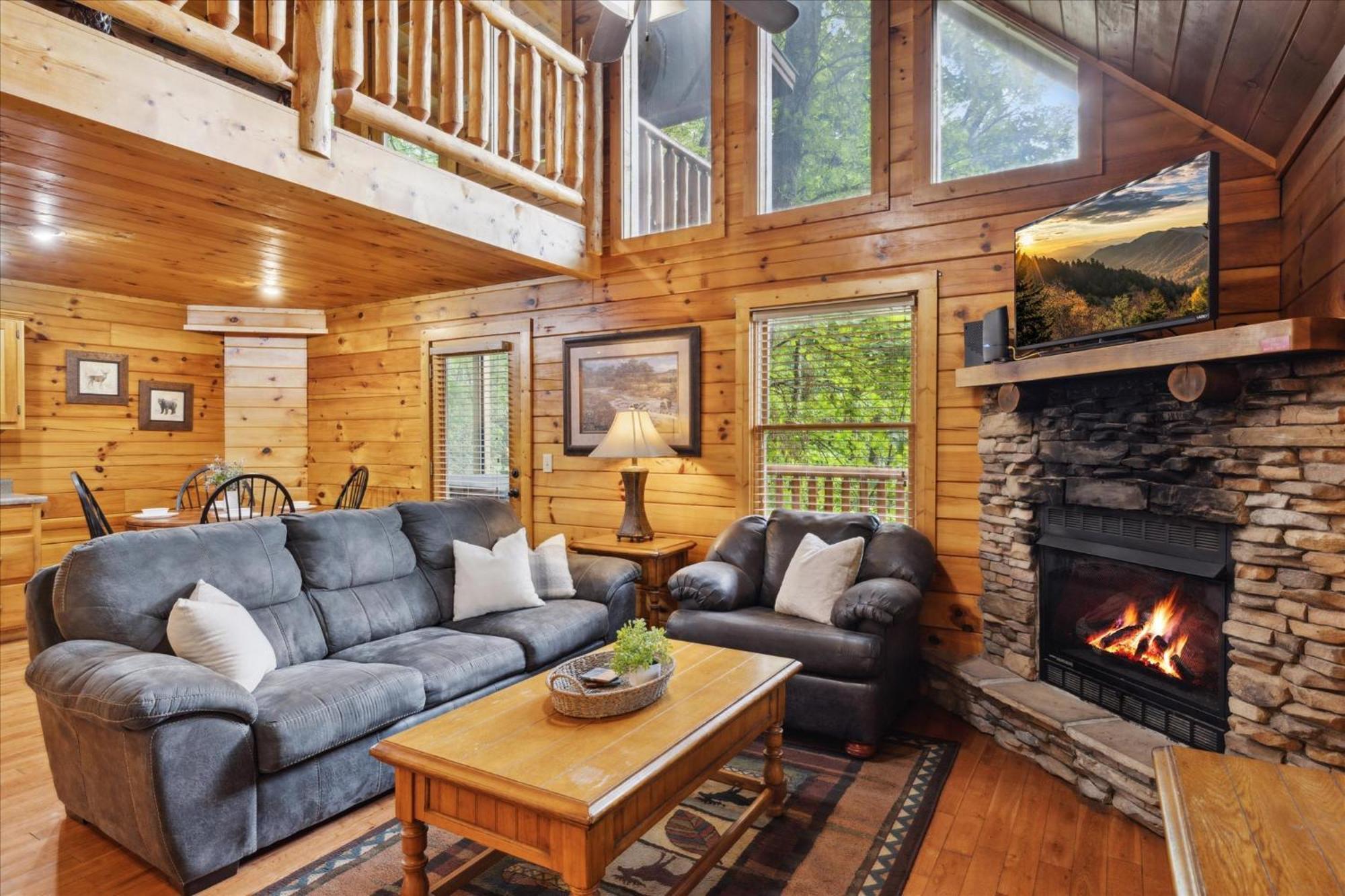 Views, Game Room And Hot Tub Bearway To Heaven Sevierville Exterior photo