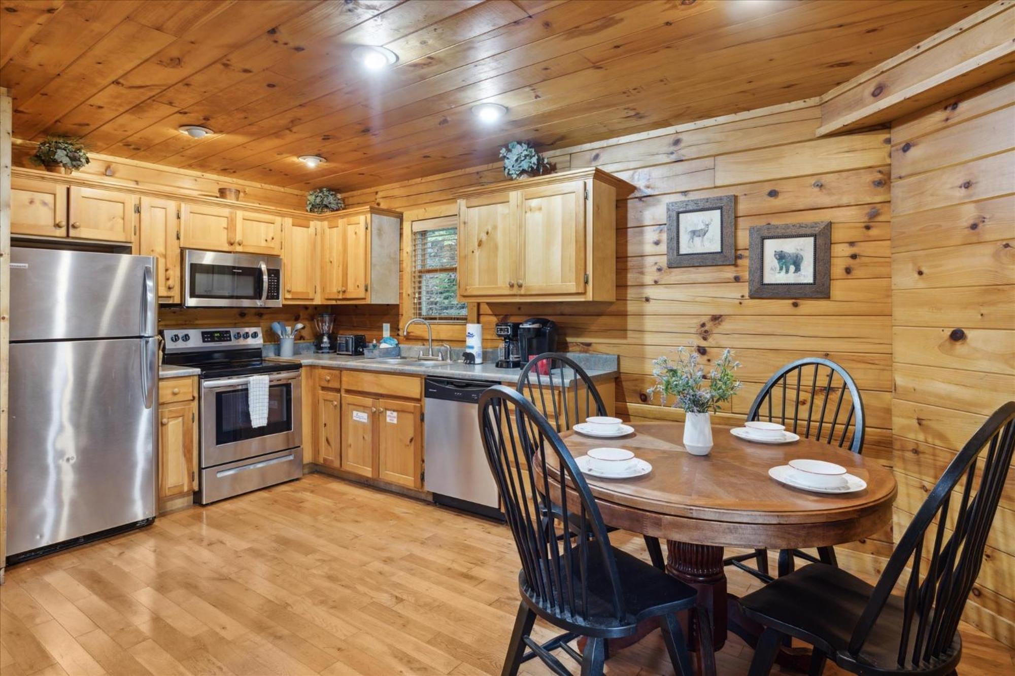 Views, Game Room And Hot Tub Bearway To Heaven Sevierville Exterior photo