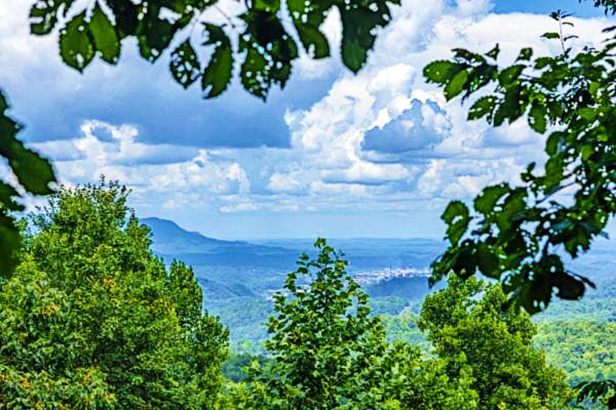 Views, Game Room And Hot Tub Bearway To Heaven Sevierville Exterior photo